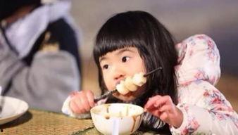 娱乐吃瓜酱姐姐打弟弟,酱姐姐怒打弟弟,揭秘背后真相