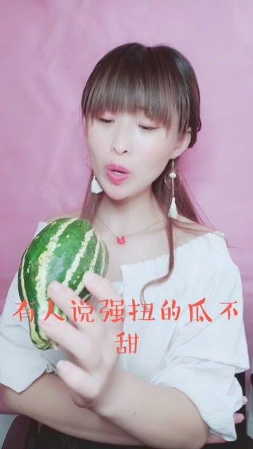 娱乐吃瓜酱迪拜,揭秘“吃瓜酱迪拜”的传奇故事