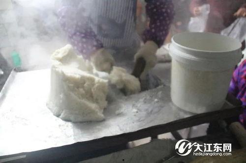 娱乐吃瓜酱爷爷带骨灰盒